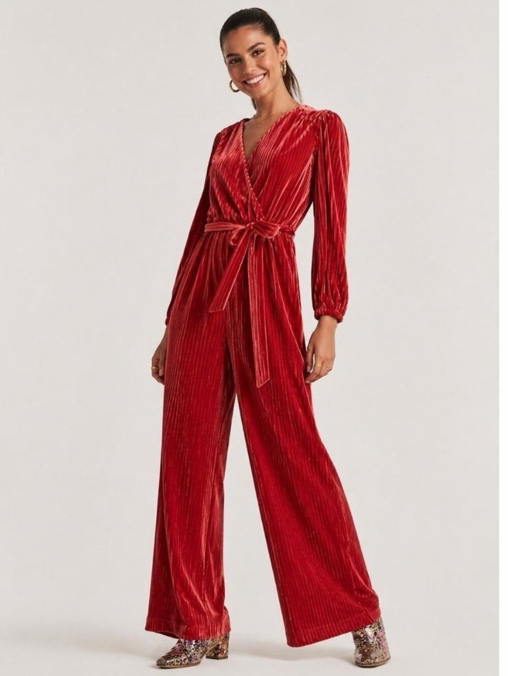 Anthropologie Ali & Jay Samantha Velvet Jumpsuit M Wide Leg Holiday Event Red